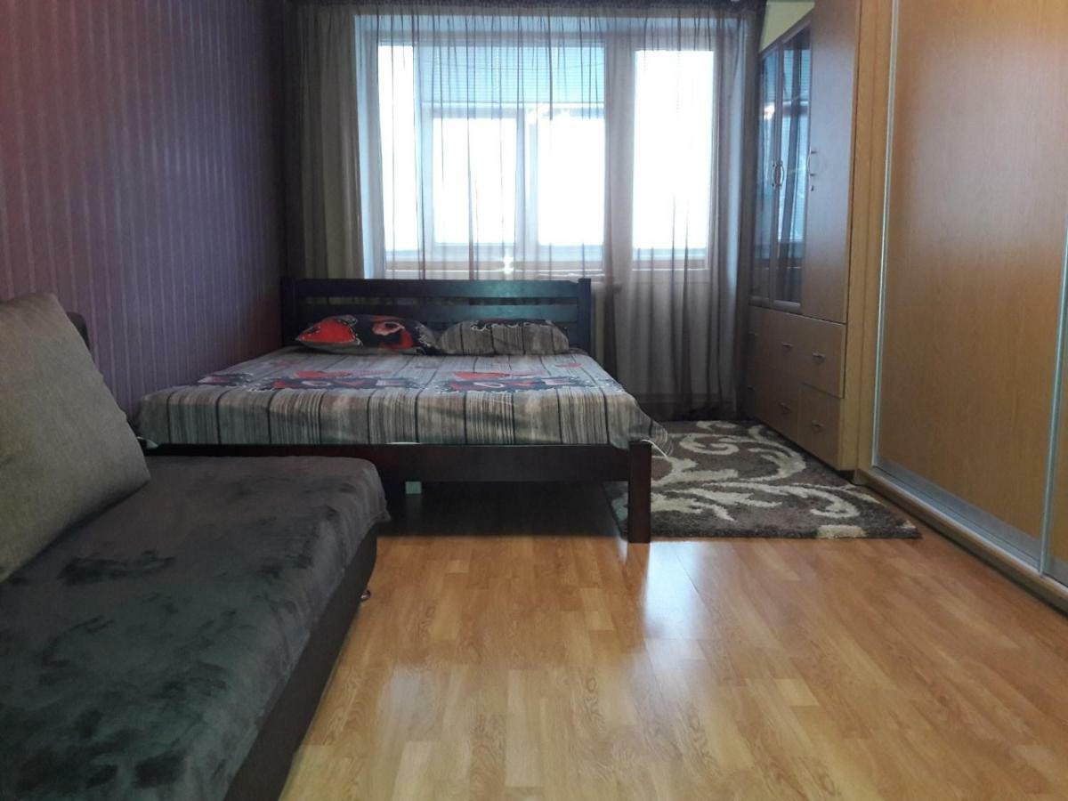 Apartment in the city center Chernihiv Ngoại thất bức ảnh